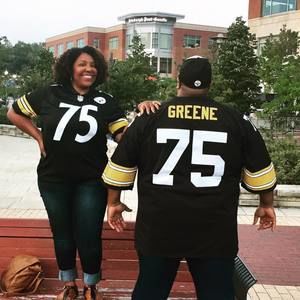 Meet your Posher, Monique